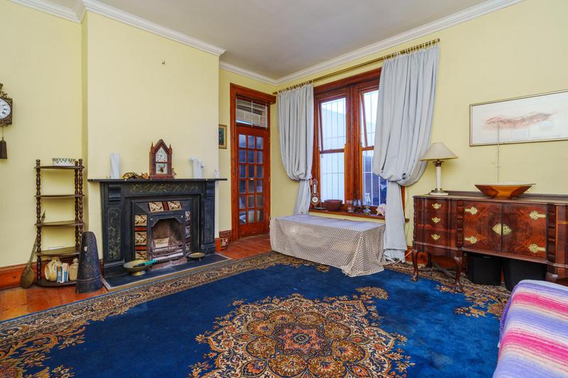 8 Bedroom Property for Sale in Claremont Western Cape
